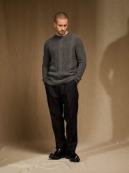 Perfect Cashmere Kaszmirowy sweter "Temba" w kolorze szarym rozmiar: S. Czarne swetry nierozpinane Perfect Cashmere, s, bez wzorów, z kaszmiru, bez kołnierzyka, bez ramiączek. Za 826.99 zł.