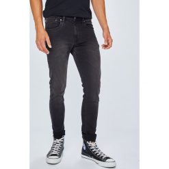 Pepe Jeans - Jeansy Finsbury. Jeansy marki Pepe Jeans. W wyprzedaży za 269.90 zł.