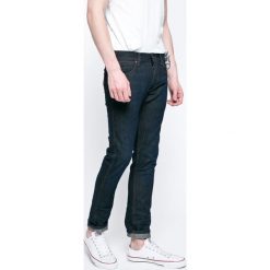 Wrangler - Jeansy Spencer. Jeansy marki Wrangler. Za 339.90 zł.