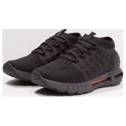 Under Armour HOVR PHANTOM LOW Obuwie do biegania treningowe triple black. Buty do biegania marki Under Armour, z materiału. Za 589.00 zł.