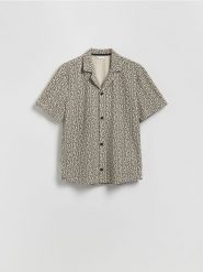 Wzorzysta koszula regular fit - beżowy. Brązowe koszule Reserved, l, bez wzorów, z tkaniny, bez kołnierzyka, bez ramiączek. Za 129.99 zł.