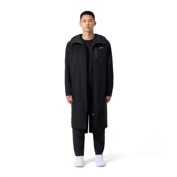 Kurtka Sportowa Parka Speedo Pro Parka. Czarne szlafroki Speedo, uniwersalny, bez wzorów, z materiału, bez ramiączek, długie, z kapturem. Za 943.79 zł.