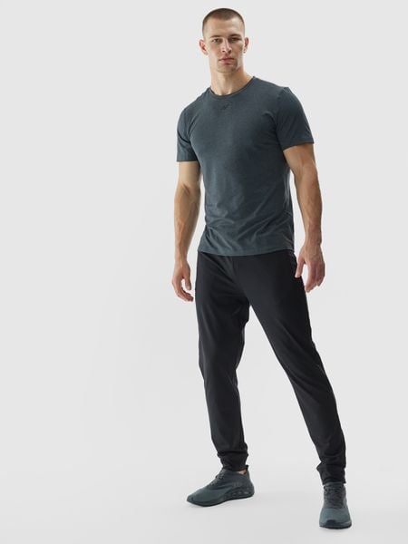 4F Spodnie treningowe szybkoschnące męskie - czarne 3XL. Czarne spodnie treningowe długie 4F, m, bez wzorów, z dzianiny. Za 179.99 zł.