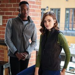 Męska Kurtka Bezrękawnikowa Flux Softshell (wodoodporna I Wiatroodporna). Czarne kurtki Regatta, m, z aplikacjami, z elastanu, bez kaptura. Za 161.99 zł.