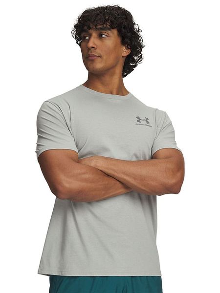 Under Armour Koszulka w kolorze szarym rozmiar: M. Szare t-shirty sportowe Under Armour, bez wzorów, bez ramiączek, outdoorowe. Za 64.95 zł.
