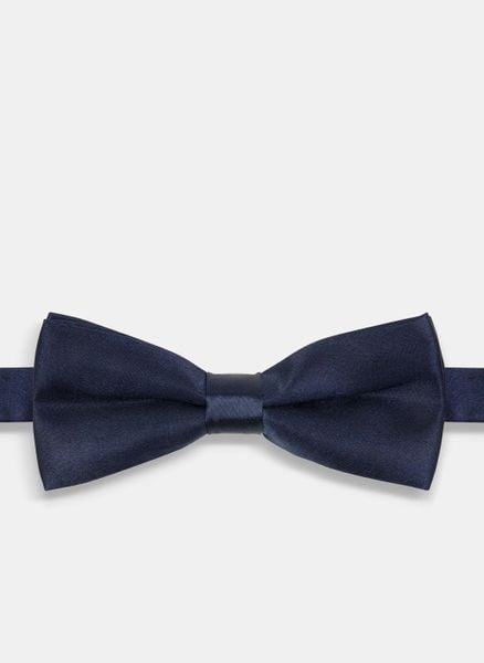 PAKO LORENTE – Mucha P000B-MX-111-G. Białe krawaty i muchy Pako Lorente, bez wzorów. Za 99.99 zł.