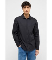 Męska Koszula Mustang Style Canton Black 1017528 4142. Czarne koszule Mustang, m, bez wzorów, bez kołnierzyka, bez ramiączek. Za 119.99 zł.