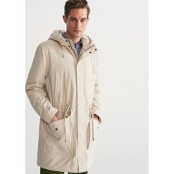 Kurtka parka z kapturem - Beżowy. Kurtki marki Reserved. W wyprzedaży za 149.99 zł.