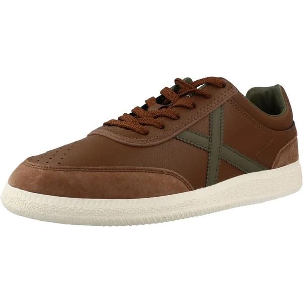 Buty MUNICH SPORT RUMBA 34 Brązowy. Brązowe buty turystyczne munich, bez wzorów, ze skóry, bez zapięcia, na fitness i siłownię. Za 319.99 zł.