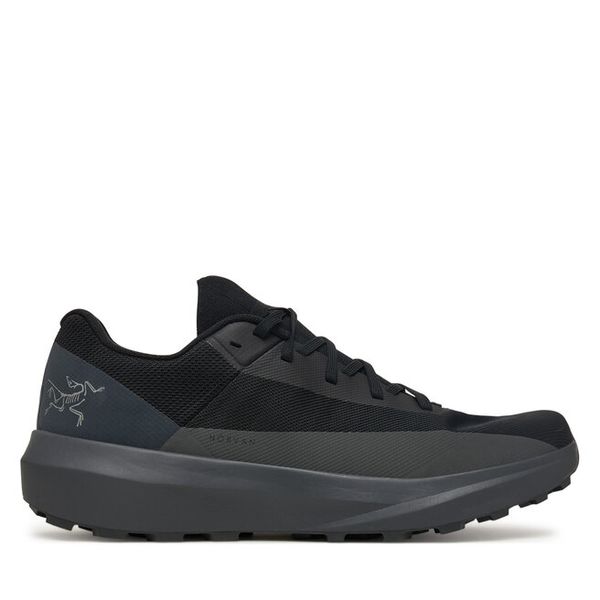 Buty do biegania Arc'teryx. Czarne buty do biegania Arc'teryx, bez wzorów, bez zapięcia, do biegania. Za 699.99 zł.