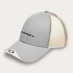 Czapka z daszkiem unisex Oakley CLASSIC TRUCKER szara FOS901343-28S. Szare czapki z daszkiem Oakley, bez wzorów. Za 162.70 zł.