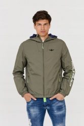 AERONAUTICA MILITARE Kurtka męska zielona. Zielone kurtki Aeronautica Militare, m, bez wzorów, z kapturem. W wyprzedaży za 579.99 zł.