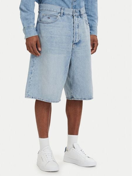 Tommy Jeans Szorty jeansowe Theo DM0DM23007 Niebieski jasny Loose Fit. Niebieskie szorty Tommy Jeans, m, bez wzorów, z bawełny. Za 252.99 zł.