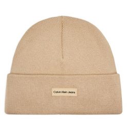 Czapka Calvin Klein Jeans. Brązowe czapki zimowe Calvin Klein Jeans, bez wzorów, z jeansu. Za 199.99 zł.