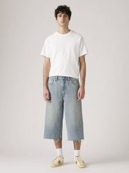 Levi's Szorty dżinsowe w kolorze błękitnym rozmiar: W29. Niebieskie szorty Levi's®, s, z aplikacjami, z bawełny, klasyczne. Za 161.45 zł.