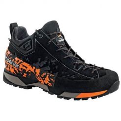 Buty trekkingowe męskie Zamberlan Salathe Gtx Rr. Czarne buty trekkingowe Zamberlan, bez wzorów, z materiału, bez zapięcia, trekkingowe. Za 1,133.00 zł.