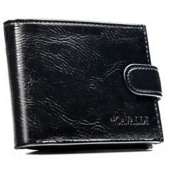 Czarny portfel męski ze skóry ekologicznej zamykany zatrzaskiem - 4U Cavaldi. Czarne portfele 4U Cavaldi, bez wzorów, ze skóry ekologicznej. Za 24.99 zł.