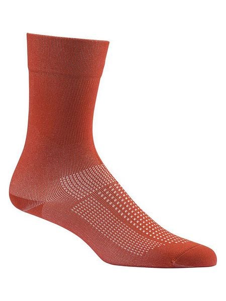 Craft Skarpety kolarskie "Essence" w kolorze czerwonym rozmiar: 46-48. Czerwone skarpety Craft, bez wzorów. Za 39.99 zł.