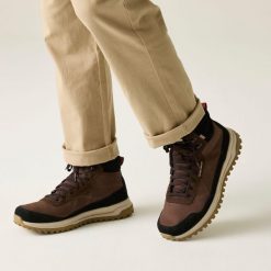 Mayfield Męskie wodoodporne buty turystyczne. Brązowe buty trekkingowe Regatta, bez wzorów, bez zapięcia, trekkingowe. Za 397.50 zł.