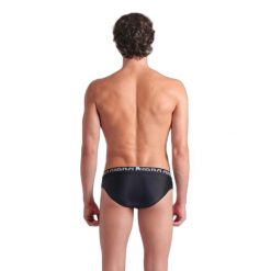 Kąpielówki Arena Elastic Logo. Czarne odzież kąpielowa Arena, m, bez wzorów, sportowe. Za 223.00 zł.