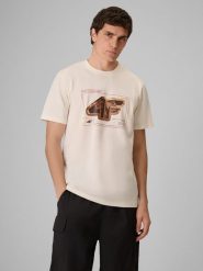 4F T-shirt regular z nadrukiem męski - kremowy XL. Białe t-shirty 4F, m, bez wzorów, z materiału, bez kołnierzyka, bez ramiączek. Za 79.99 zł.