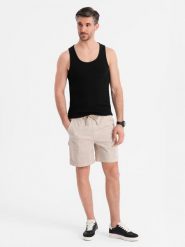 Szorty męskie o luźnym kroju z kieszeniami typu cargo – kremowe V1 OM-SRCG-0194 - XXL. Białe szorty Ombre Clothing, l, bez wzorów, z bawełny, eleganckie. W wyprzedaży za 129.99 zł.