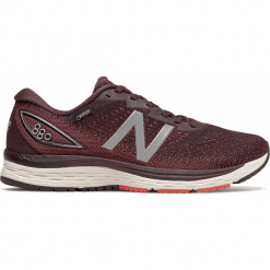 New Balance M880GT9. Buty do biegania New Balance. Za 629.99 zł.