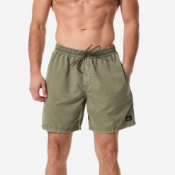 Spodenki surfingowe męskie Quiksilver Surfwash pół-długie 17". Zielone odzież kąpielowa Quiksilver, m, bez wzorów, z poliesteru, sportowe. Za 179.99 zł.