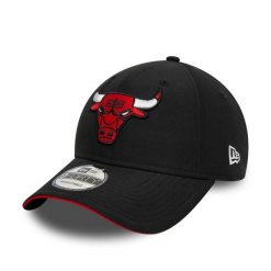 Czapka New Era 9Forty Chicago Bulls. Czarne czapki z daszkiem New Era, bez wzorów. Za 184.50 zł.