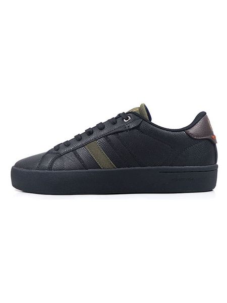 GAP Sneakersy w kolorze czarnym rozmiar: 43. Czarne buty sportowe casual GAP, bez wzorów, bez zapięcia. Za 149.45 zł.