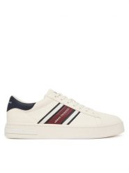 Armani Exchange Sneakersy XM002198 AF21421 M0430 Biały. Białe buty sportowe casual Armani Exchange, bez wzorów, ze skóry, bez zapięcia. Za 729.99 zł.