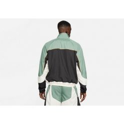 Kurtka męska nike throwback jacket dutch green. Zielone kurtki do biegania Nike, m, bez wzorów, bez kaptura, do biegania. Za 379.00 zł.