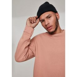 Czapka Flexfit heavyweight long. Czarne czapki zimowe FLEXFIT, bez wzorów. W wyprzedaży za 35.00 zł.