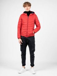 Invicta Kurtka "Down Jacket" | 4431449 | Mężczyzna | Czerwony. Czerwone kurtki Invicta, m, z aplikacjami, z poliamidu, bez kaptura. W wyprzedaży za 419.00 zł.