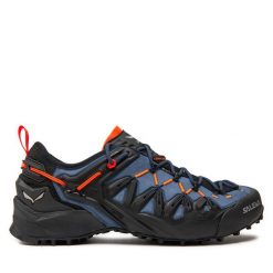 Trekkingi Salewa. Niebieskie buty trekkingowe Salewa, bez wzorów, z gore-texu, bez zapięcia. Za 869.99 zł.