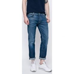 Pepe Jeans - Jeansy. Jeansy marki Pepe Jeans. W wyprzedaży za 219.90 zł.