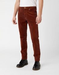 MĘSKIE SPODNIE MATERIAŁOWE WRANGLER GREENSBORO GINGER W15QA2A15 112141183. Spodnie materiałowe Wrangler, l, bez wzorów, z materiału. Za 209.99 zł.