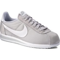 Buty NIKE - Classic Cortez Nylon 807472 010 Wolf Grey/White. Buty sportowe casual marki Nike. W wyprzedaży za 319.00 zł.