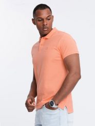 Męska koszulka polo jednokolorowa BASIC z dzianiny pique - brzoskwiniowa V19 OM-POBS-0100 - XL. Pomarańczowe koszulki polo sportowe Ombre Clothing, l, z aplikacjami, z bawełny, bez kołnierzyka, bez ramiączek. Za 77.99 zł.