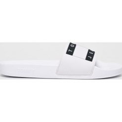 Tommy Jeans - Klapki Flag Pool Slide. Klapki marki Tommy Jeans. Za 229.90 zł.