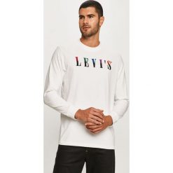 Levi's - Longsleeve. Białe bluzki z długim rękawem Levi's®, l, z aplikacjami, z dzianiny, bez kołnierzyka, bez ramiączek. W wyprzedaży za 119.90 zł.