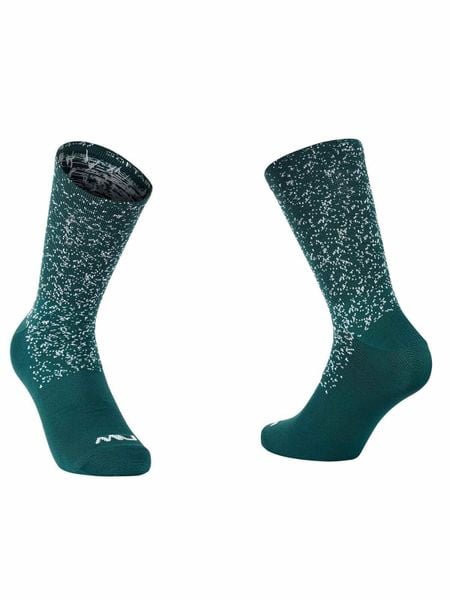 Skarpety rowerowe NORTHWAVE Stardust Sock zielony. Zielone skarpety Northwave, bez wzorów, z meshu. Za 69.00 zł.