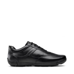 Półbuty Geox. Czarne eleganckie półbuty Geox, bez wzorów, bez obcasa, bez zapięcia. Za 429.99 zł.