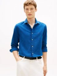 Tommy Hilfiger koszula dżinsowa Mężczyźni Regular Fit Bawełna (100%) niebieski, M. Niebieskie koszule Tommy Hilfiger, na lato, m, bez wzorów, z bawełny, bez kołnierzyka, bez ramiączek. Za 379.95 zł.