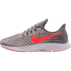 Nike Performance AIR ZOOM PEGASUS 35 Obuwie do biegania treningowe thunder grey/bright crimson/phantom. Buty do biegania marki Nike Performance. W wyprzedaży za 399.20 zł.