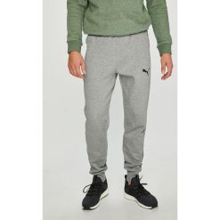 Puma - Spodnie. Spodnie treningowe długie Puma. W wyprzedaży za 169.90 zł.