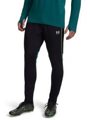Under Armour Spodnie sportowe w kolorze czarnym rozmiar: M. Czarne spodnie treningowe długie Under Armour, m, bez wzorów. Za 189.95 zł.