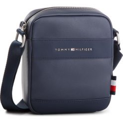 Saszetka TOMMY HILFIGER - Th City Mini Reporte AM0AM03582 413. Torby na ramię marki Tommy Hilfiger. W wyprzedaży za 199.00 zł.