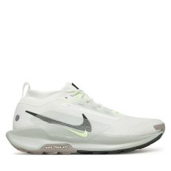 Buty do biegania Nike. Białe buty do biegania Nike, bez wzorów, z gore-texu, bez zapięcia, do biegania, gore-tex. Za 569.99 zł.