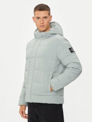 Calvin Klein Jeans Kurtka zimowa Essential J30J325594 Zielony Regular Fit. Zielone kurtki Calvin Klein Jeans, na zimę, l, bez wzorów, z jeansu, bez kaptura. Za 559.99 zł.